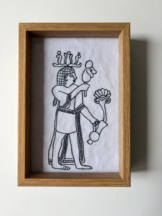 Assyrian sculpture (1) | HANDMADE EMBROIDERY