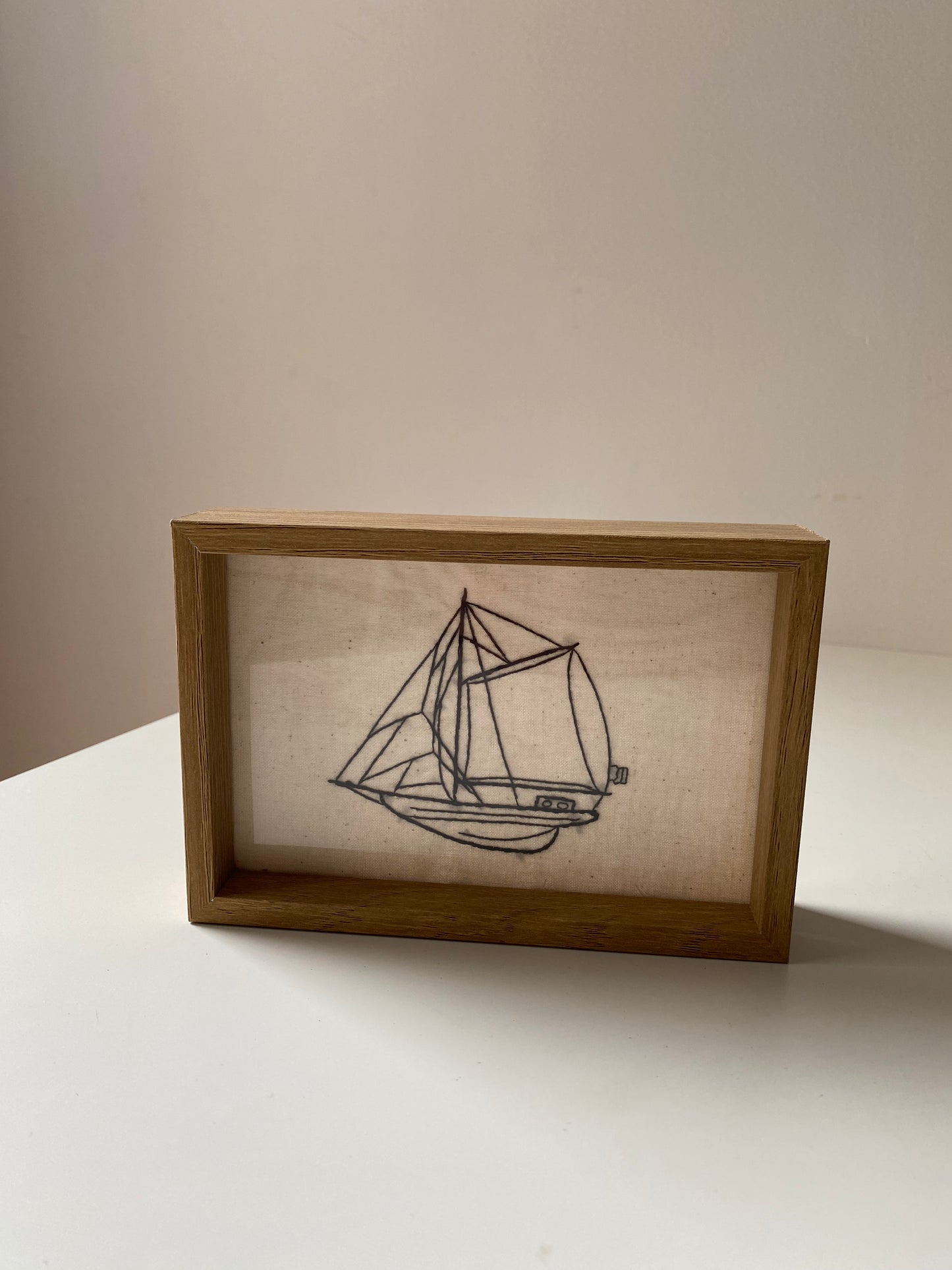 VIEUX NAVIRE À MÂT | BRODERIE FAITE MAIN