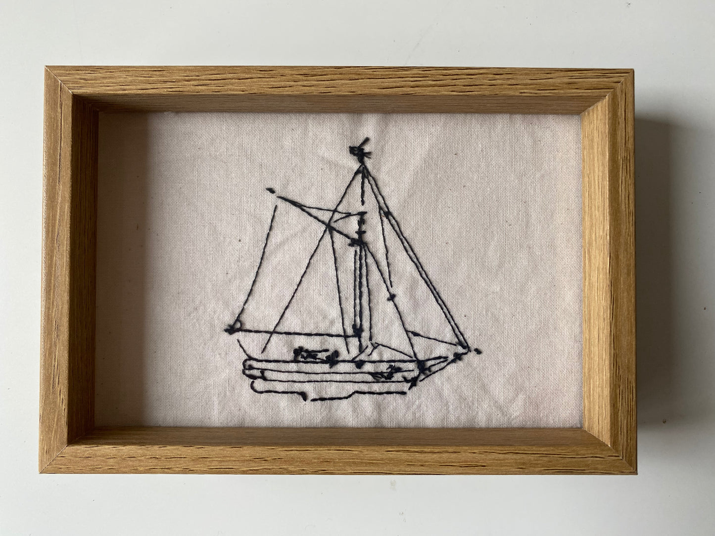 NAVIRE À TROIS MÂTS | BRODERIE FAITE MAIN