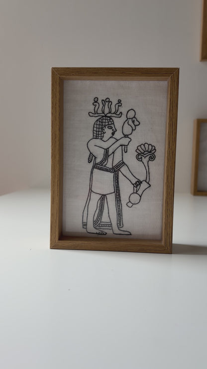 Sculpture assyrienne | brodée à la main